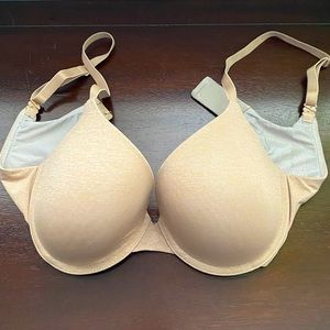 Tan/Gold/Nude Victoria’s Secret bra / size 36D